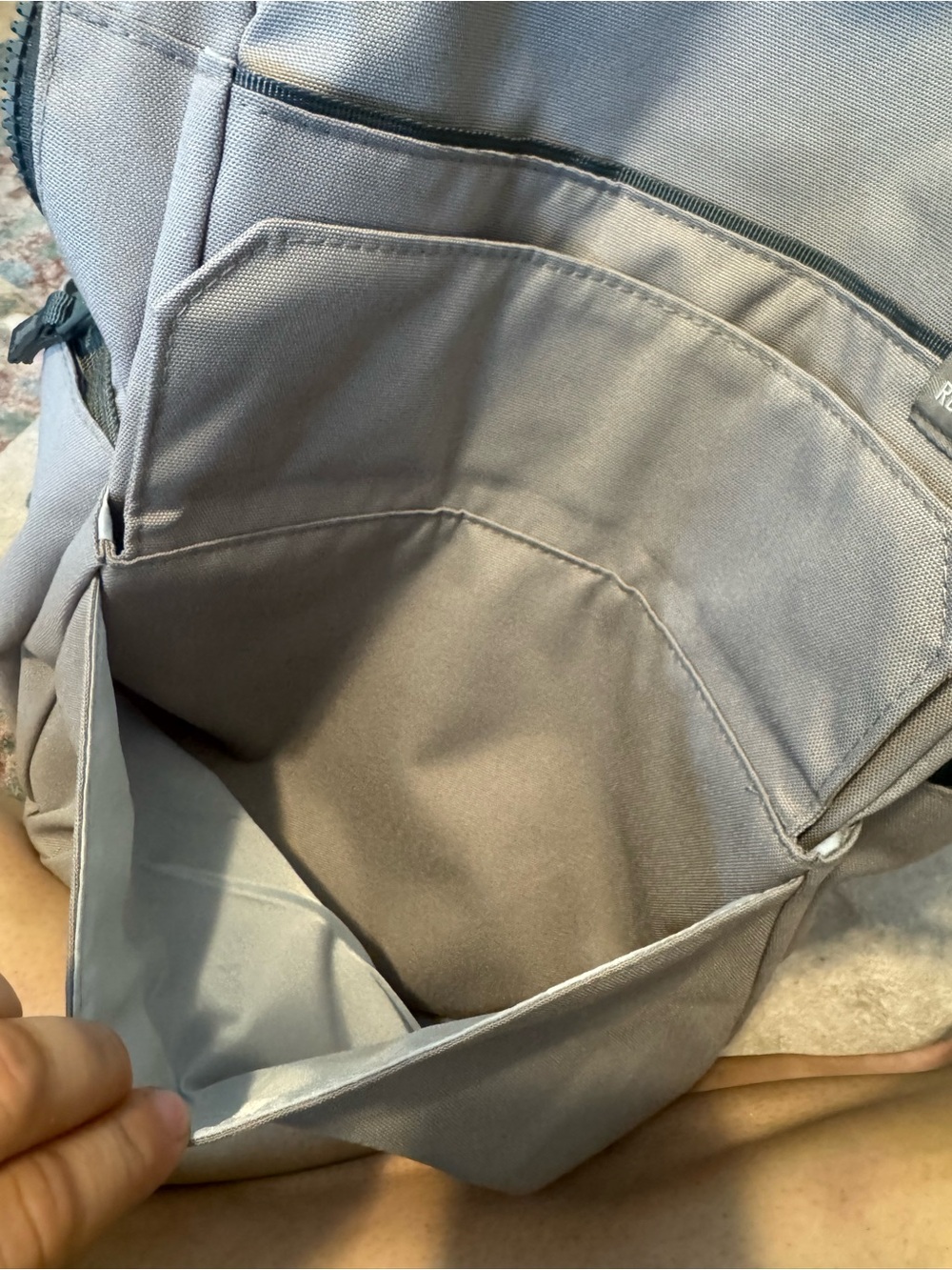 Red Rovr Diaper Bag Backpack - Picture 6 of 8
